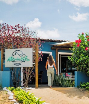 Front of property - Pousada Alto da Vila Noronha by Alto da Ilha (Fernando de Noronha)
