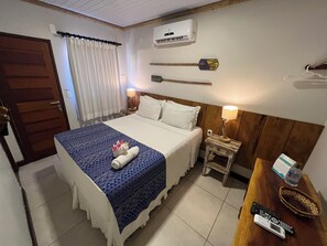 Standard Double Room | Minibar, blackout drapes, free WiFi, bed sheets - Pousada Alto da Vila Noronha by Alto da Ilha (Fernando de Noronha)