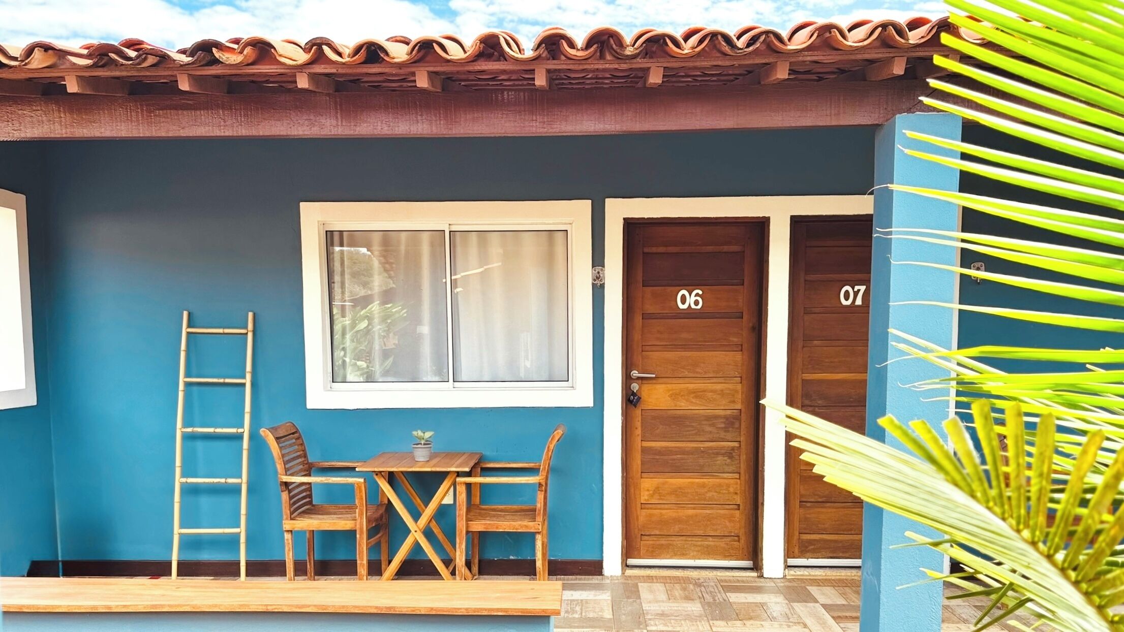 Minibar, cortinas blackout, wifi gratis y ropa de cama 