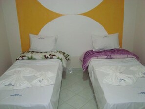 Quarto casal | Frigobar, quartos à prova de som, Wi-Fi de cortesia, roupa de cama