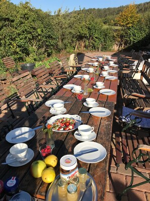 Área de parrillas y picnic