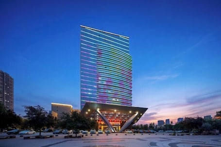 Exterior. Henghe Huaxing Hotel