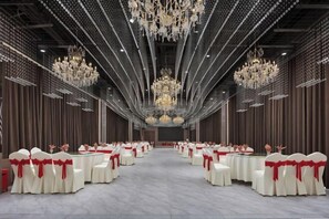 Restaurant - Henghe Huaxing Hotel (Shihezi)