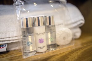 아파트, 침실 2개 | 욕실 | 헤어드라이어