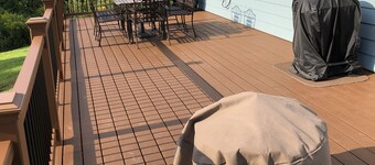 Betty's Vineyard House - On the Shawnee Wine Trail - Walk to/from the Winery!