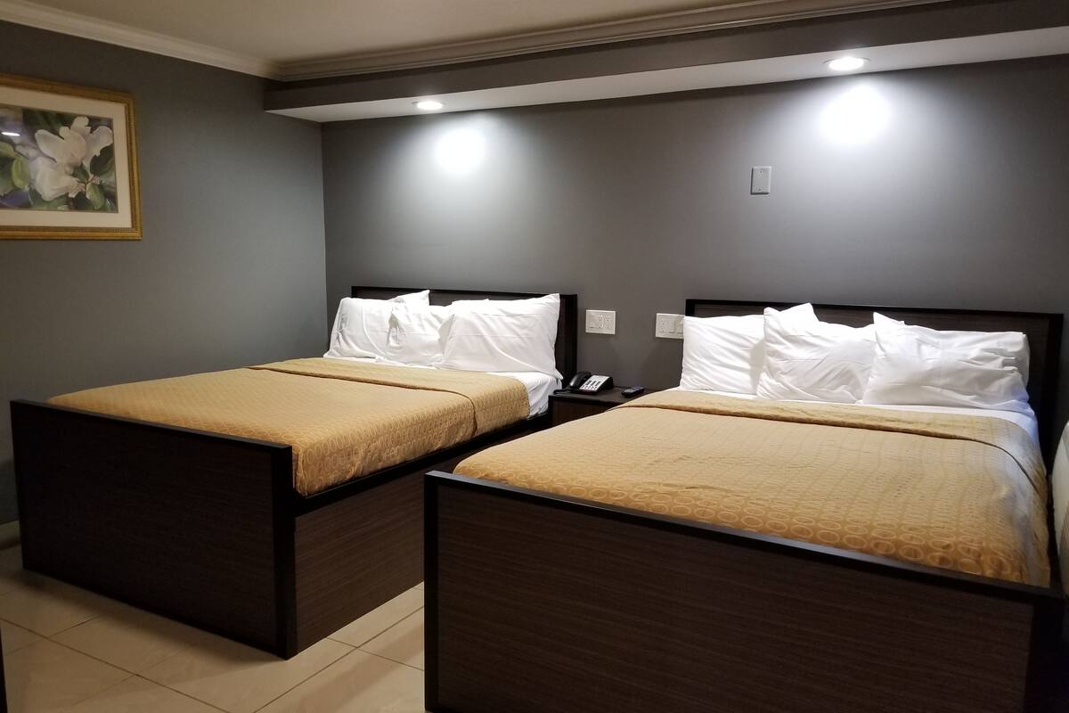 Standard Room, 2 Queen Beds