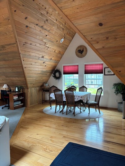 Hockinson Carriage House - You Won't Want to Leave