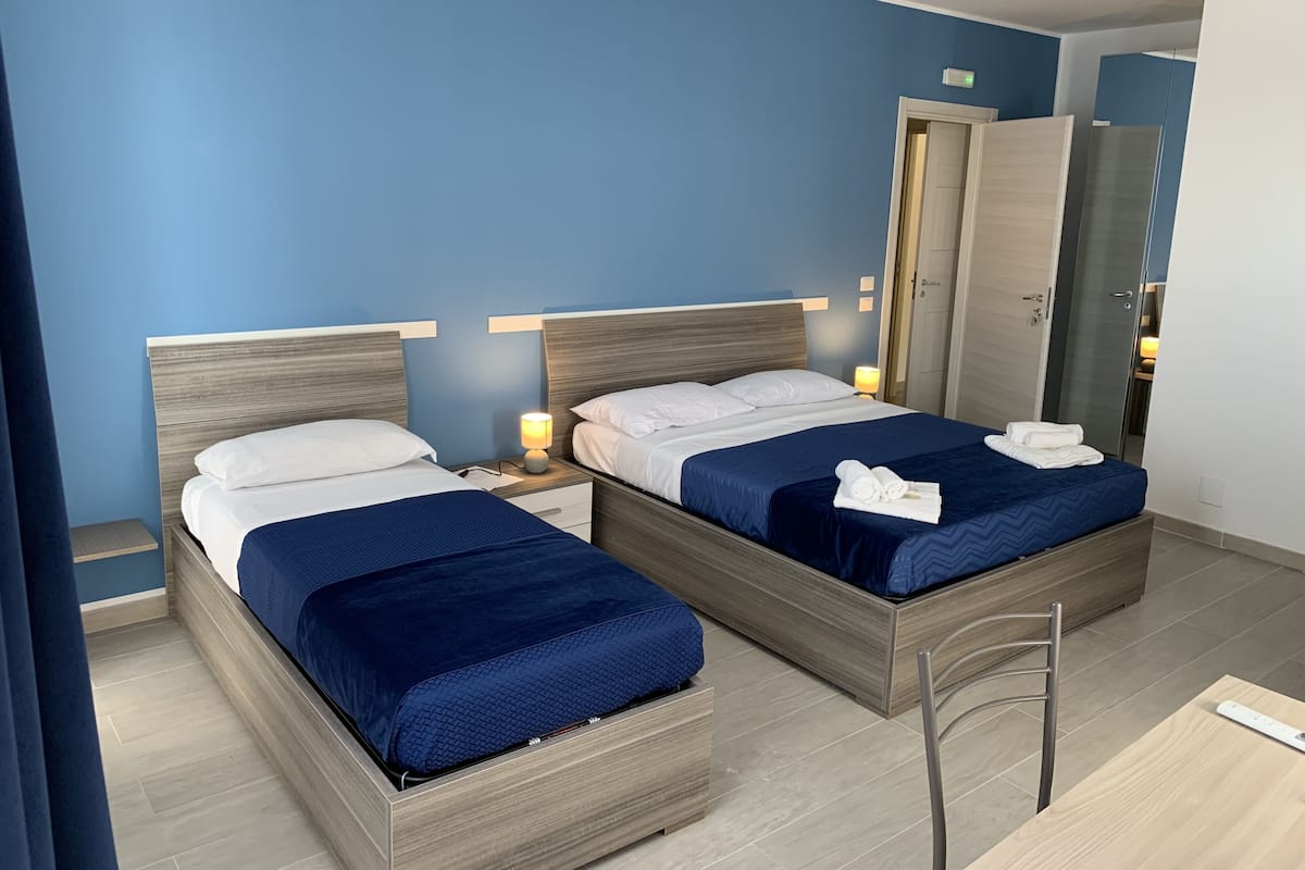 Blackout curtains, free WiFi, bed sheets, wheelchair access