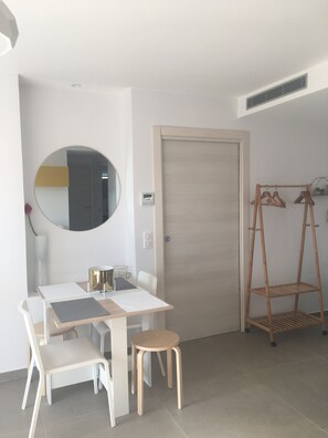 Restauration dans la chambre