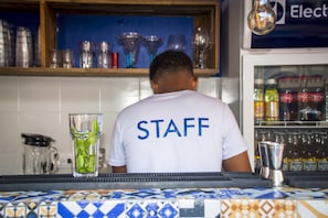 Bar (en la propiedad)