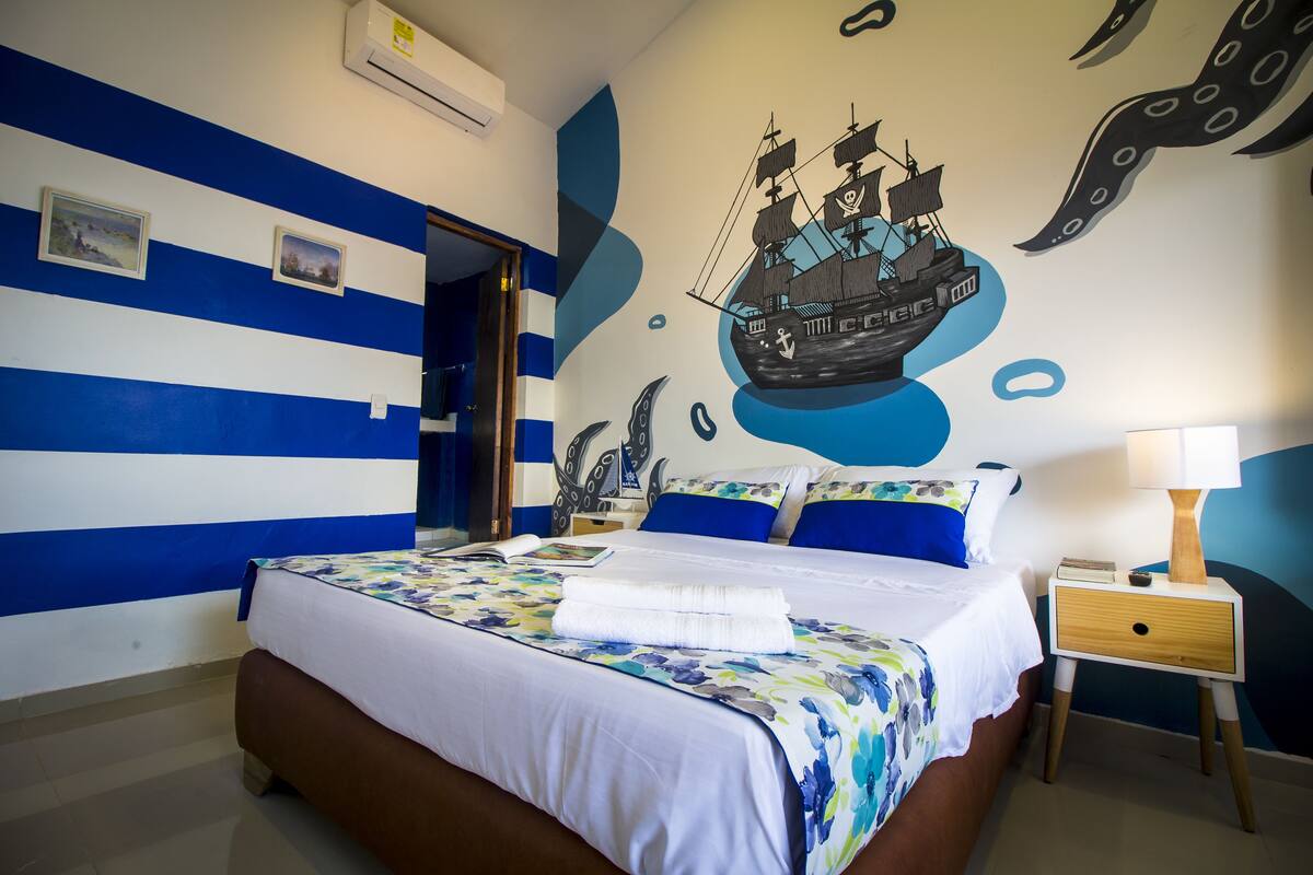 Wifi gratis y ropa de cama