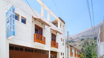 واجهة المنشأة