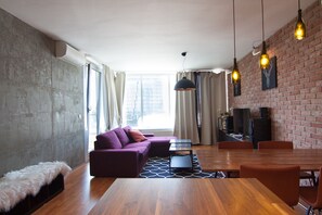 TV, stereo