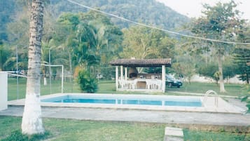 Piscina a l'aire lliure