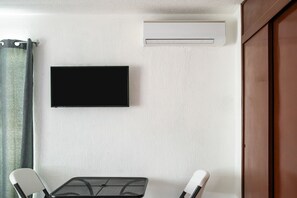 Habitación estándar | Televisión