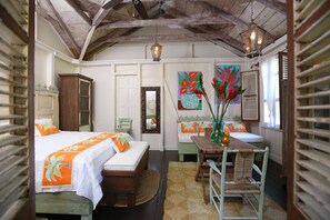 Vanilla Dawn Room | In-room dining - Pink Plantation House (Castries)