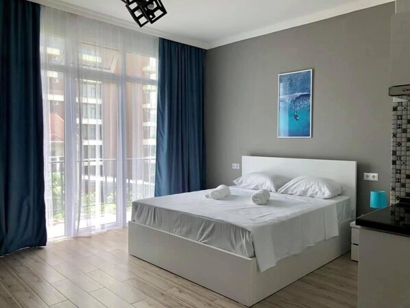 Standard Double Room | Iron/ironing board, free WiFi, bed sheets - Natia Apartment 500 (Kobuleti)