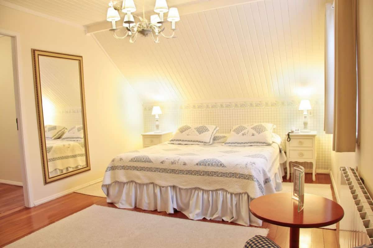 Chambre Double Standard | 1 chambre, minibar, rideaux occultants, Wi-Fi gratuit