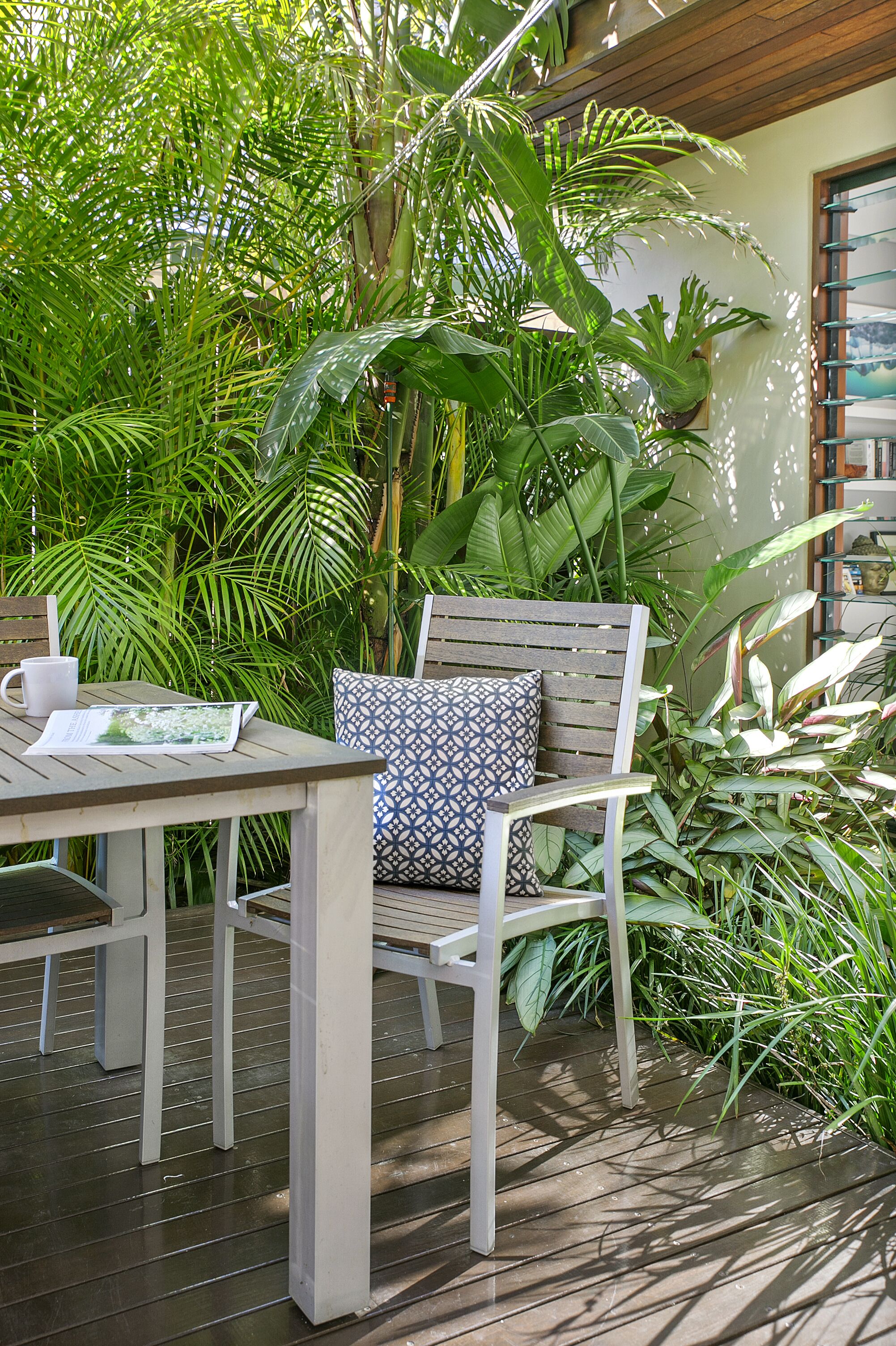 Luxury Manly beach house with pool — image 15