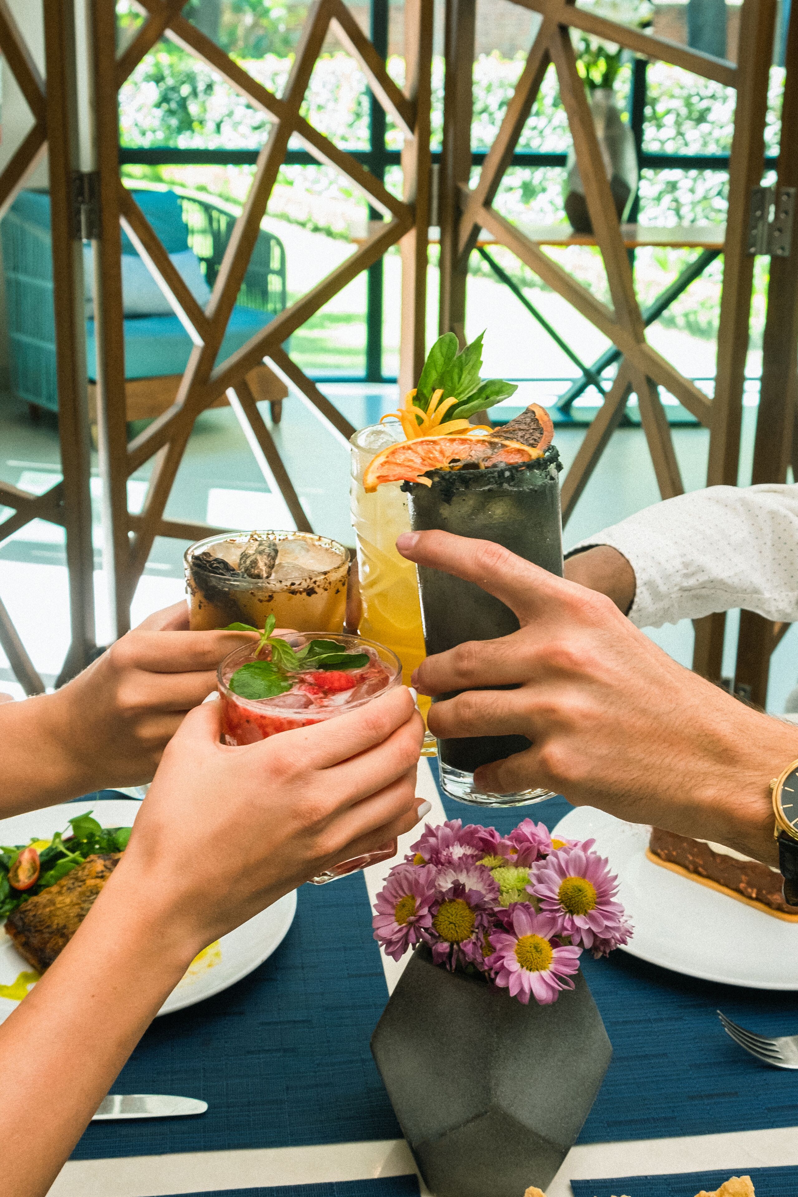 breakfast, lunch, dinner served; international cuisine, pool views