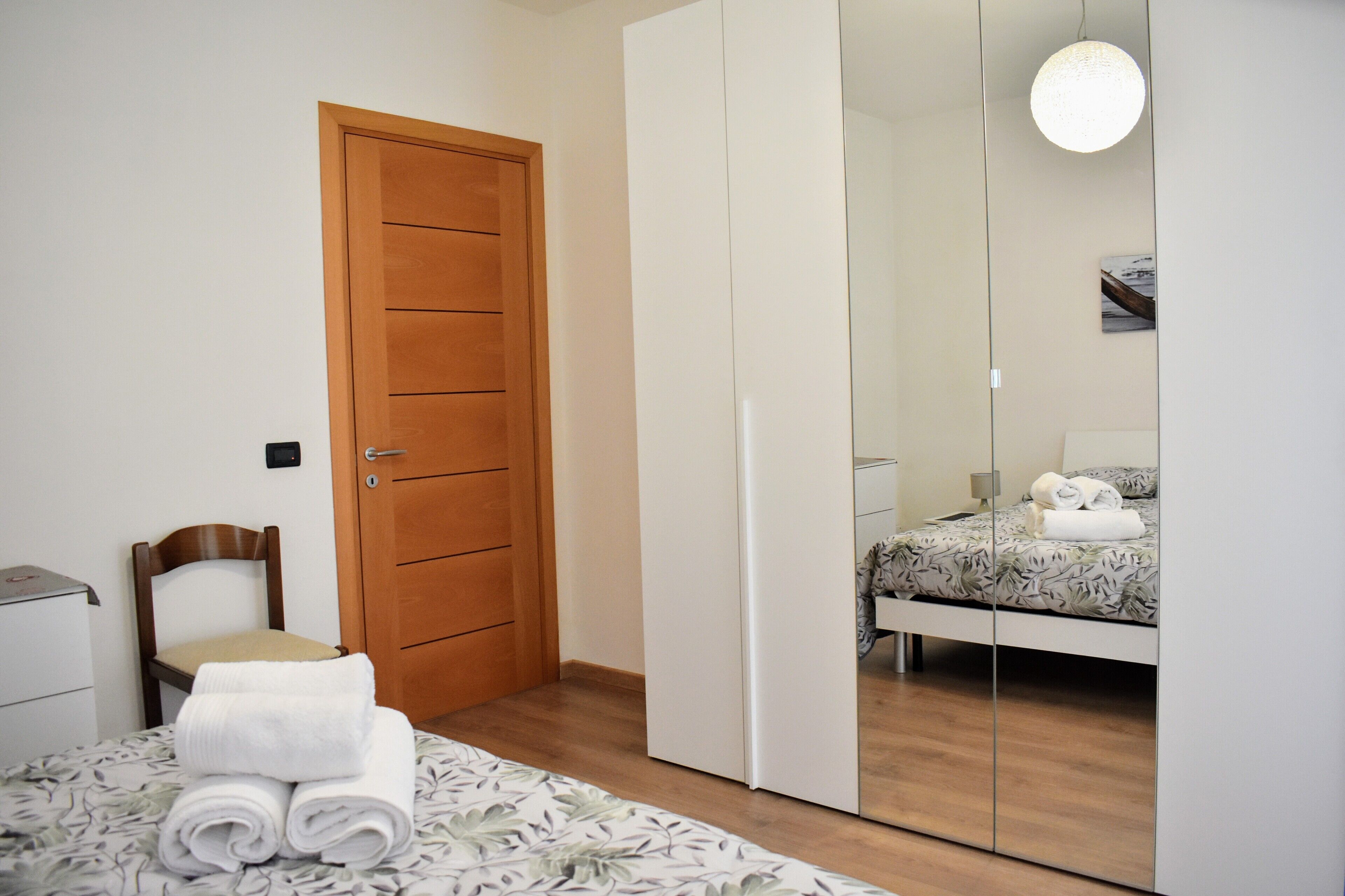 2 soverom, strykejern/-brett, wi-fi og sengetøy