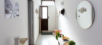 Entire apartment near airport and sea