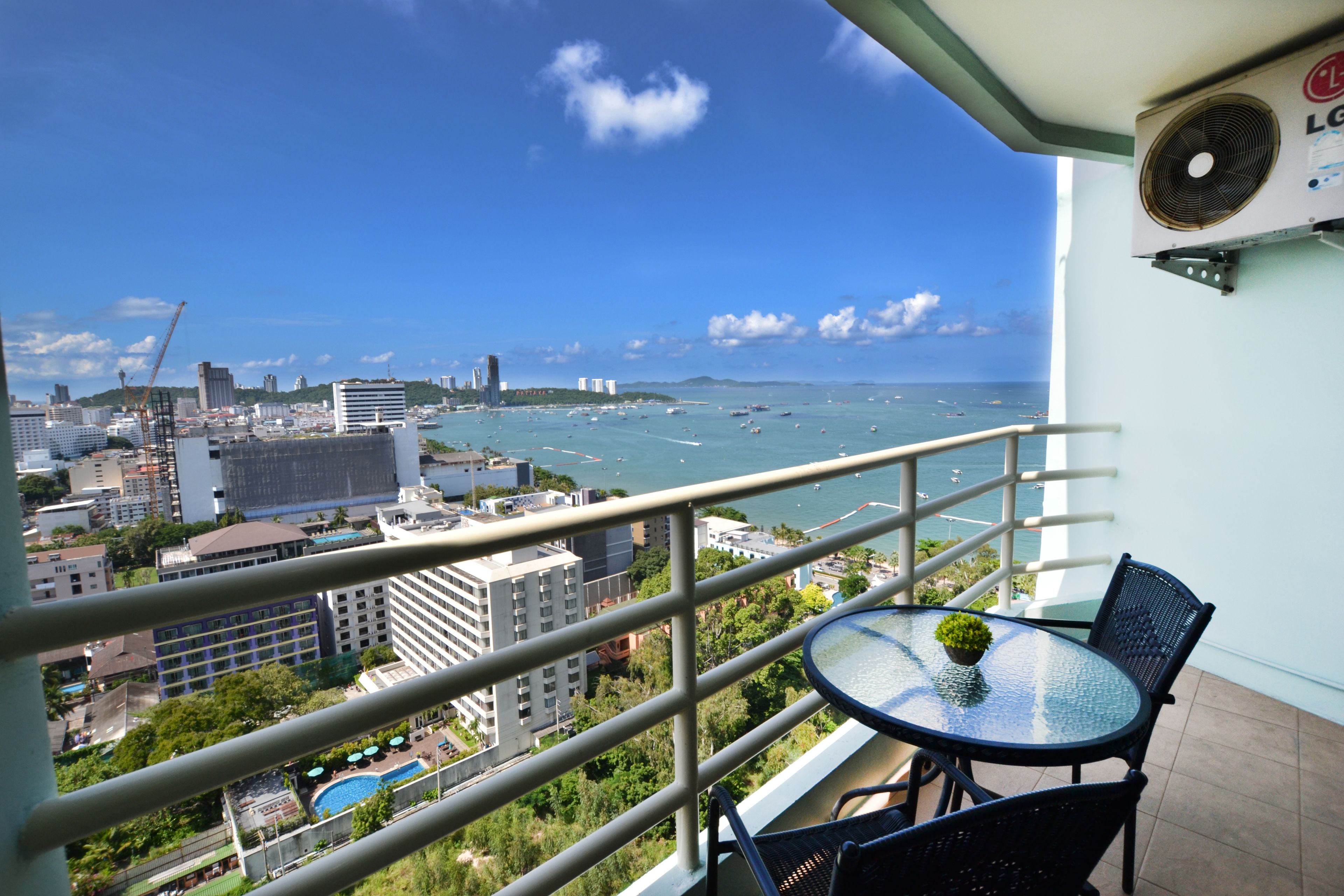 Deluxe Studio | Balcony view