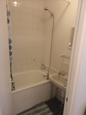 Hiustenkuivaaja, pyyhkeet