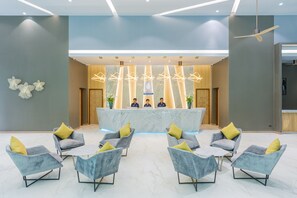 Lobby sitting area - BlueSotel SMART Krabi Aonang Beach - Adults only (Krabi)