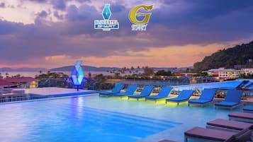 3 bars/lounges, 2 poolside bars, swim-up bar