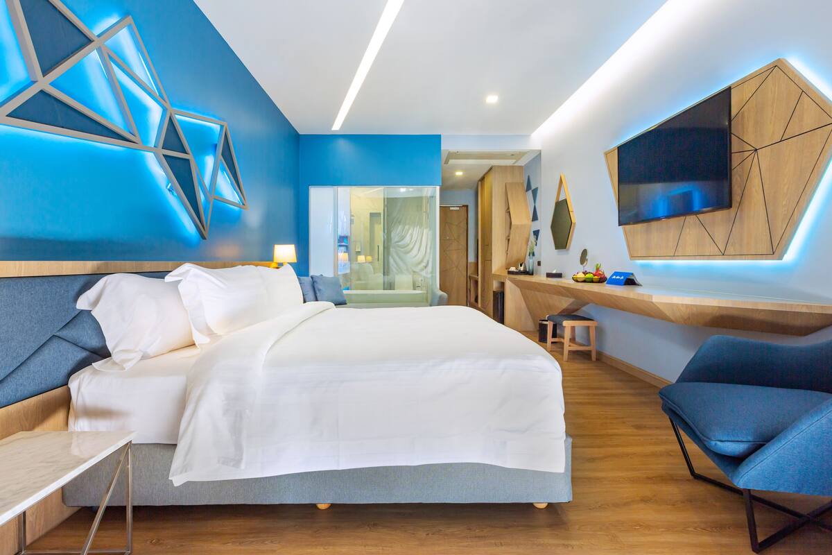 Premier Pool View Room With Balcony | Premium bedding, Select Comfort beds, minibar, in-room safe