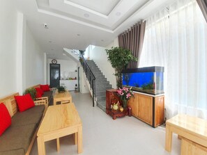 Living room - Hello Dalat Hostel (Da Lat)