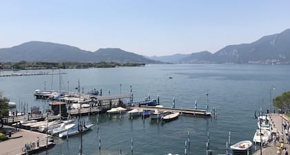 Iseo Lake View - the window on the harbor