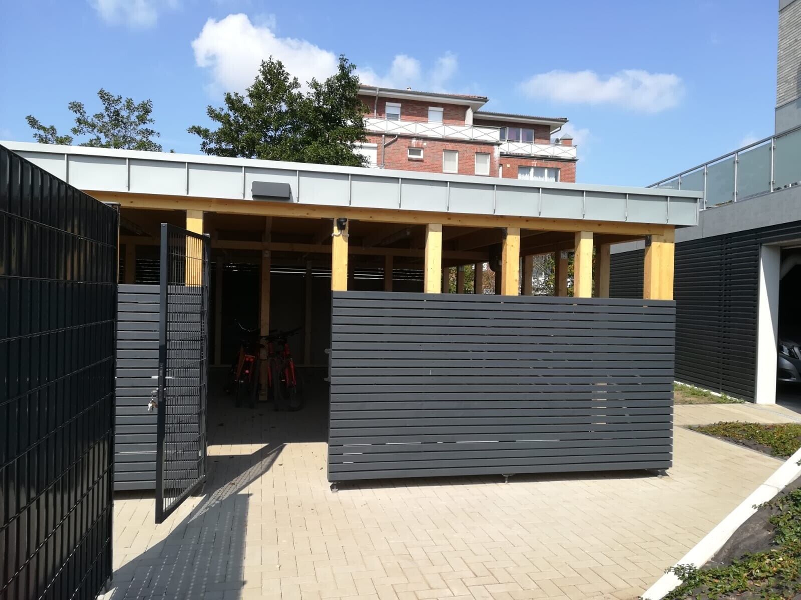 Fahrradhaus von außen