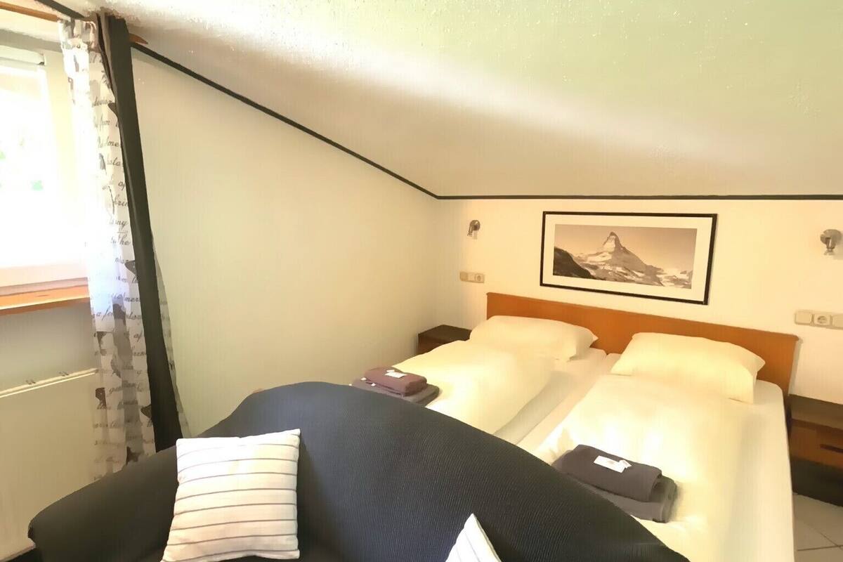 Classic Double Room | 2 bedrooms, bed sheets