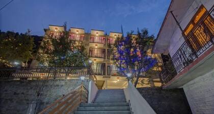 Himalayan Apple Zone Hotel