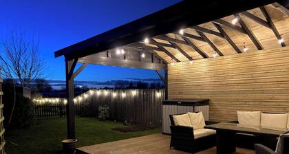 Quiet setting with secure gated parking, children's play area & farm animals