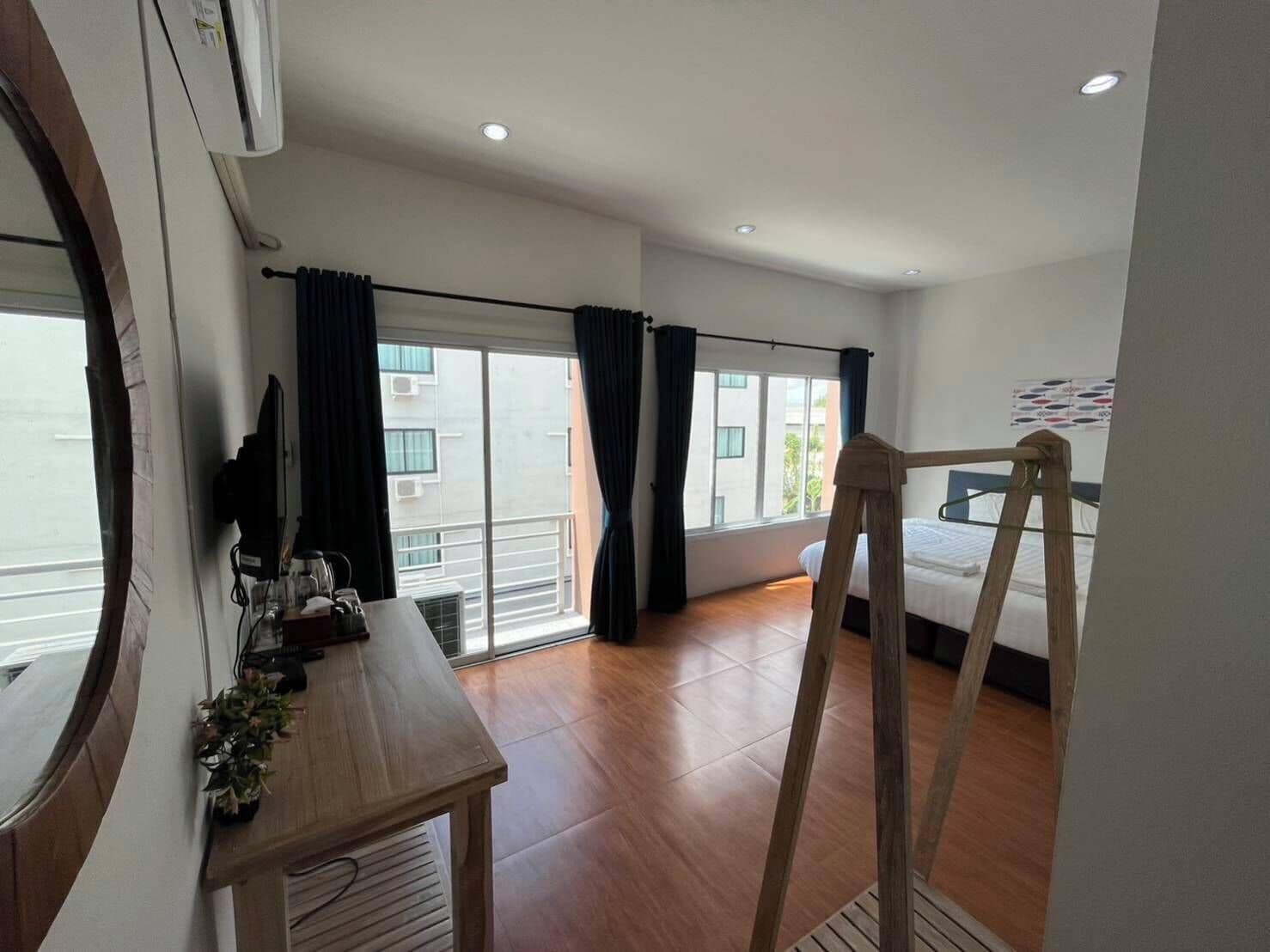 Maison mitoyenne Standard | Matelas Select Comfort, bureau, rideaux occultants, Wi-Fi gratuit