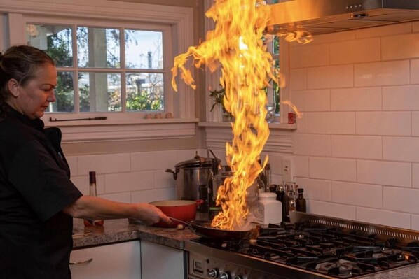 Coffee/tea maker, electric kettle - Prodigal Daughter Gourmet Lodge (Martinborough)