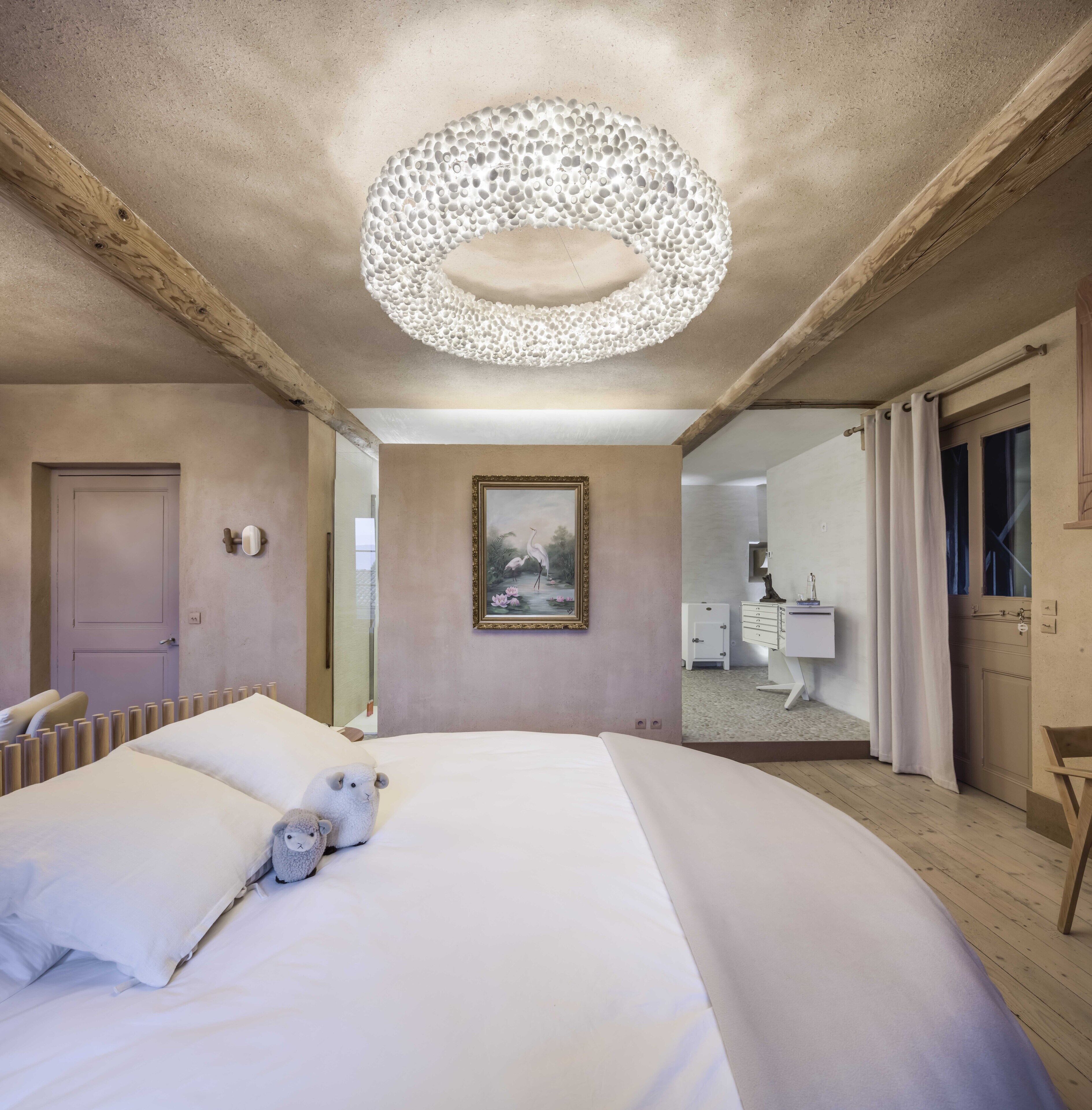 1 bedroom, desk, soundproofing, iron/ironing board