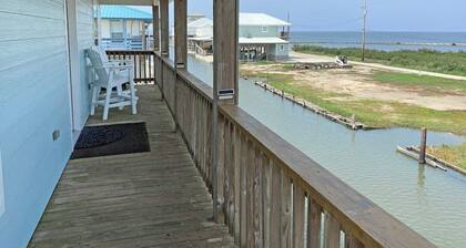 T-Pauls - Boat Access - Island Realty