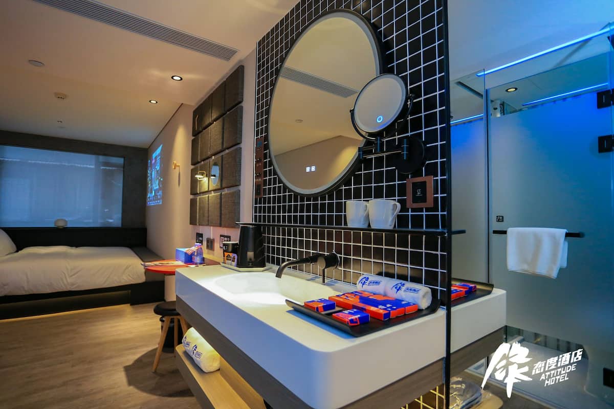 Singola Deluxe, 1 camera da letto | Con stile personalizzato, con arredamento individuale, tende oscuranti