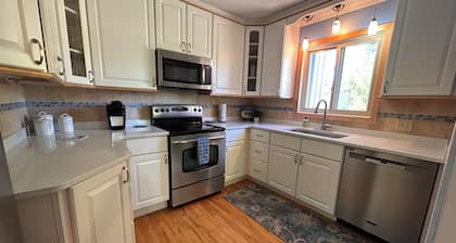 Discover Lil' Casa Marquette!