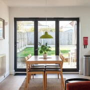 Beach Retreat With Parking Near the Sea