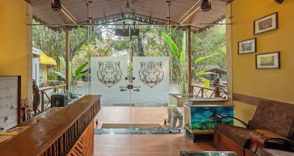 Treebo Premium Mowgli's Den, Pench