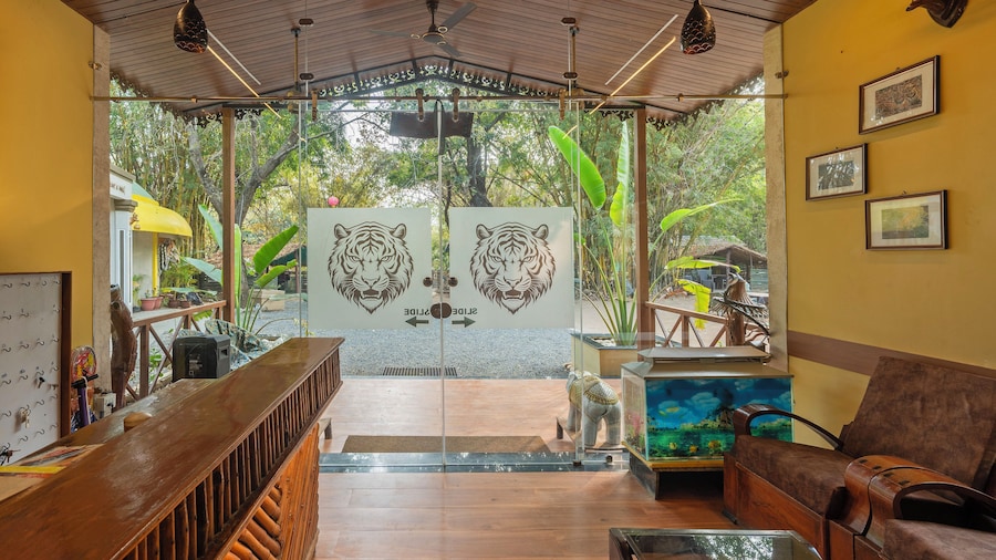 Treebo Premium Mowgli's Den, Pench