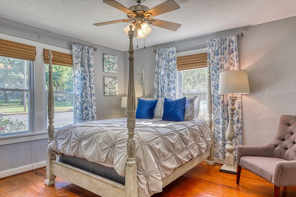 2 bedrooms, WiFi, bed sheets