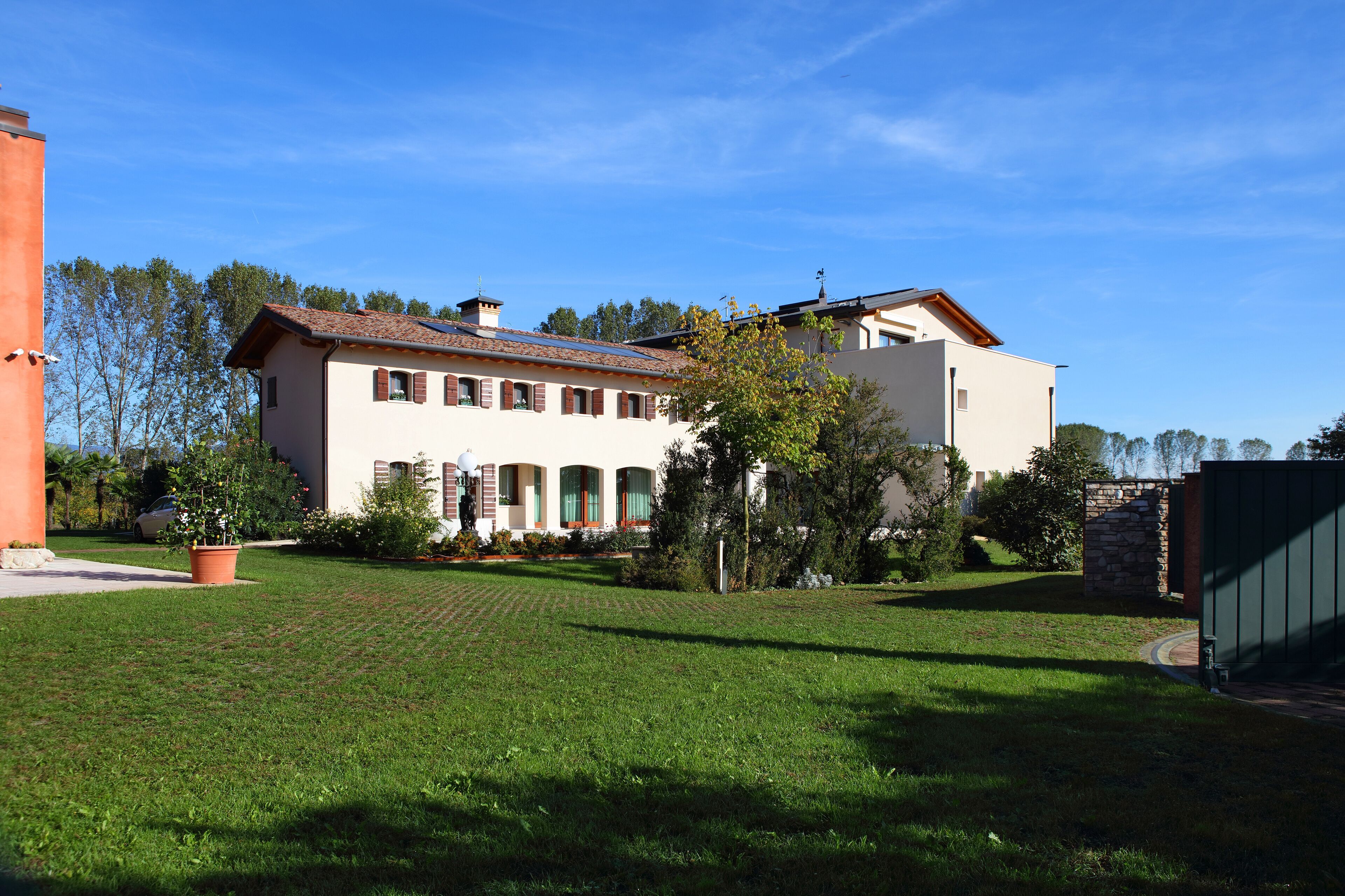 Facciata della struttura