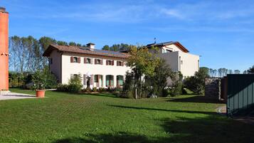 Facciata della struttura