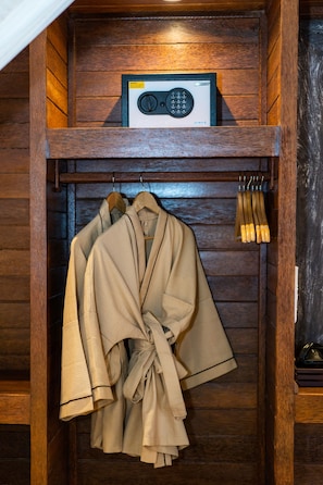 Deluxe Villa | Room amenity - Royal Cottage Nusa Lembongan (Lembongan Island)